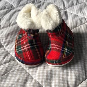 6-12m plaid bootie crib shoes